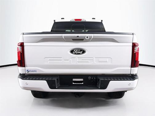 Oxford White 2024 Ford F-150 XLT