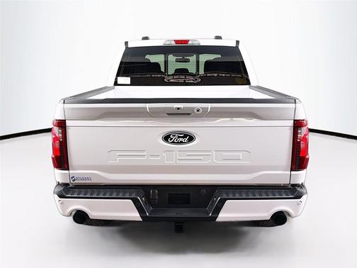 Oxford White 2026 Ford F-150 XLT