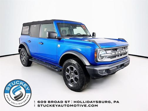 Velocity Blue Metallic 2022 Ford Bronco Big Bend