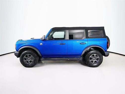 Velocity Blue Metallic 2022 Ford Bronco Big Bend