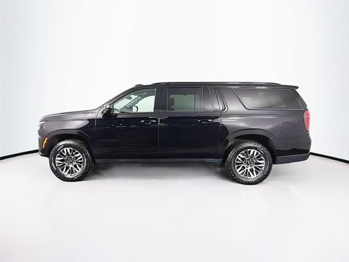 Black 2025 Chevrolet Suburban 4WD Z71
