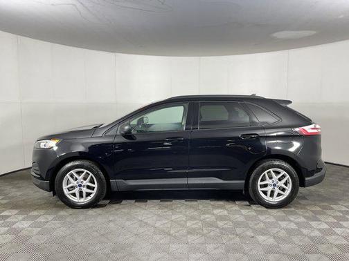 2021 Ford Edge SE