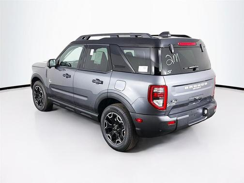 Carbonized Gray 2026 Ford Bronco Sport Outer Banks