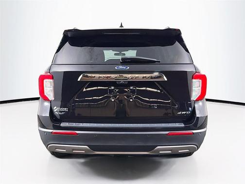 Agate Black Metallic 2023 Ford Explorer XLT