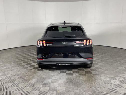 2021 Ford Mustang Mach-E Select