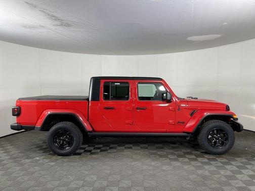 2023 Jeep Gladiator Sport S