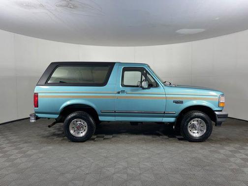1994 Ford Bronco XLT