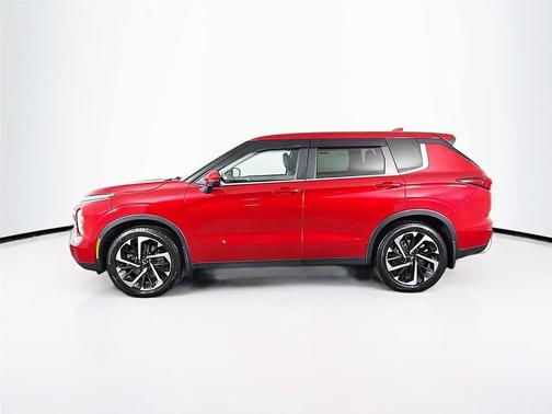 Red Diamond 2024 Mitsubishi Outlander SE 2.5 S-AWC