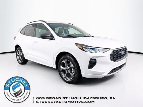 Oxford White 2023 Ford Escape ST-Line