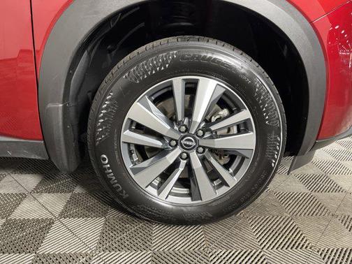 2024 Nissan Pathfinder SL 4WD