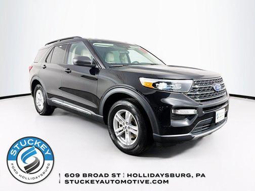 Agate Black Metallic 2023 Ford Explorer XLT