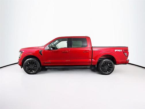 Rapid Red Metallic Tinted Clearcoat 2025 Ford F-150 XLT