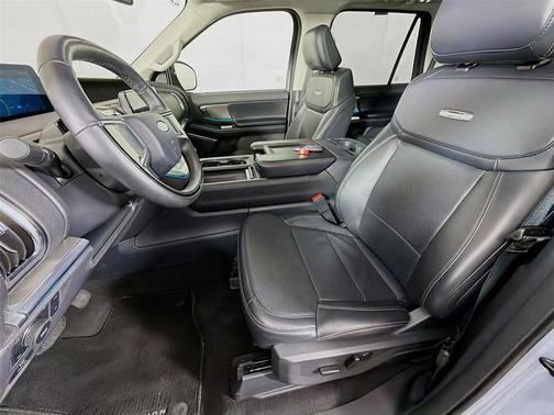Glacier Gray Metallic TriCoat 2025 Ford Expedition Platinum
