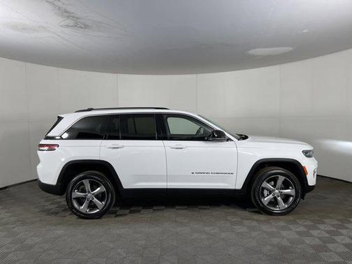 2022 Jeep Grand Cherokee Limited X