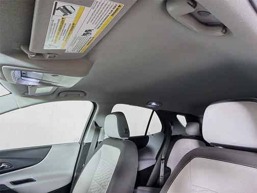 Mosaic Black Metallic 2021 Chevrolet Equinox LS