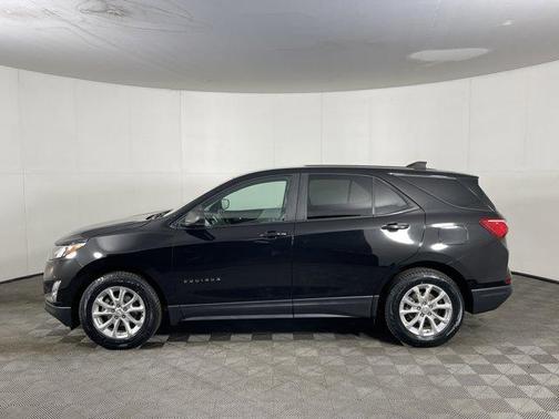 Mosaic Black Metallic 2021 Chevrolet Equinox LS