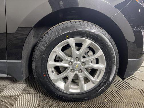 Mosaic Black Metallic 2021 Chevrolet Equinox LS