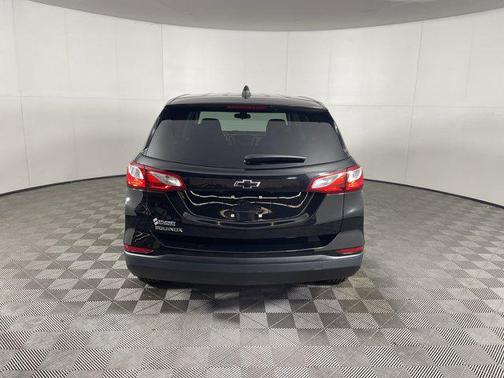 Mosaic Black Metallic 2021 Chevrolet Equinox LS