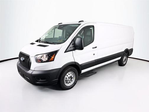 Oxford White 2026 Ford Transit-250 Base