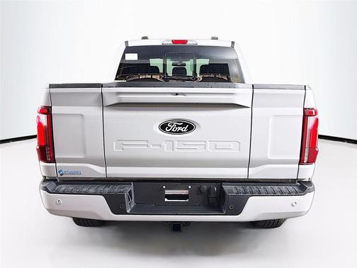 Avalanche 2026 Ford F-150 Lariat
