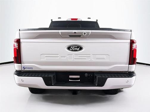 Oxford White 2024 Ford F-150 XLT