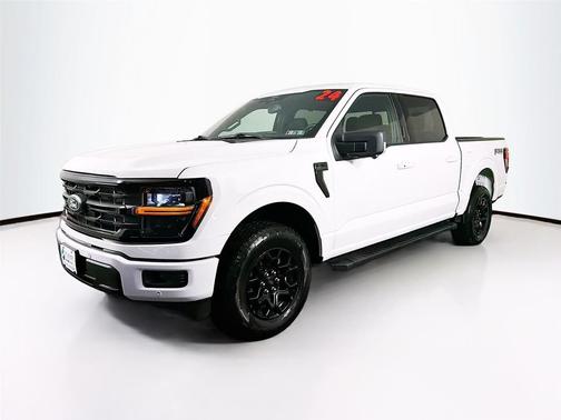 Oxford White 2024 Ford F-150 XLT