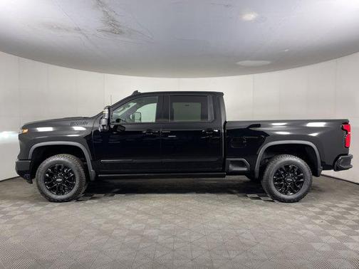 2025 Chevrolet Silverado 2500 High Country