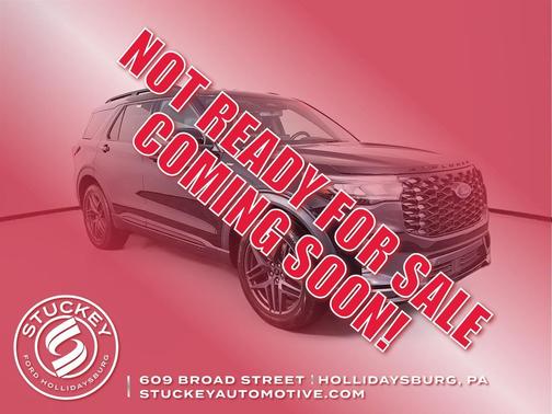 Agate Black 2025 Ford Explorer ST-Line