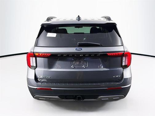 Carbonized Gray Metallic 2026 Ford Explorer Active