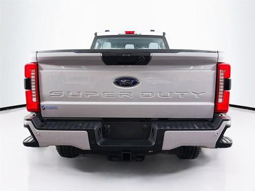 Avalanche 2026 Ford F-250 XL