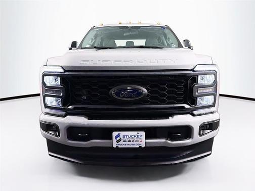 Avalanche 2026 Ford F-250 XL