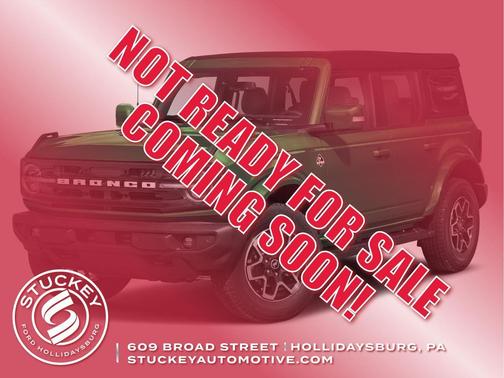 Eruption Green Metallic 2025 Ford Bronco Outer Banks