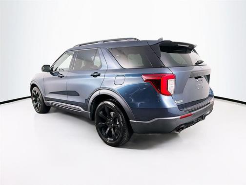 Stone Blue Metallic 2024 Ford Explorer ST-Line