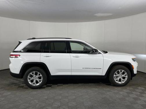 2023 Jeep Grand Cherokee Limited X