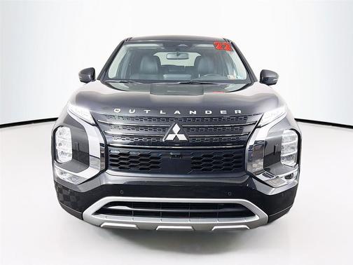 Black Diamond 2022 Mitsubishi Outlander SE S-AWC