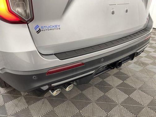 Iconic Silver Metallic 2022 Ford Explorer ST