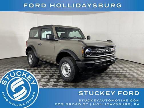 2025 Ford Bronco Base