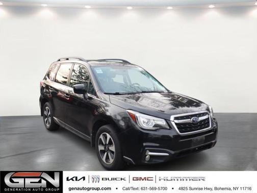 Crystal Black Silica 2017 Subaru Forester 2.5i Limited