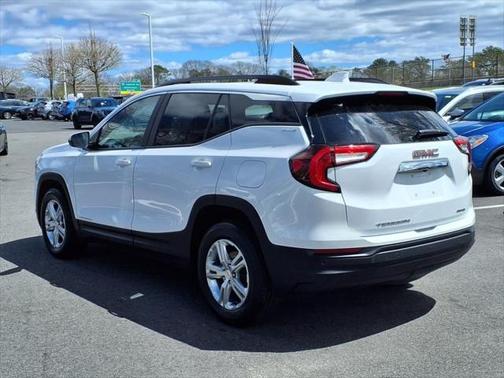 2022 GMC Terrain SLE