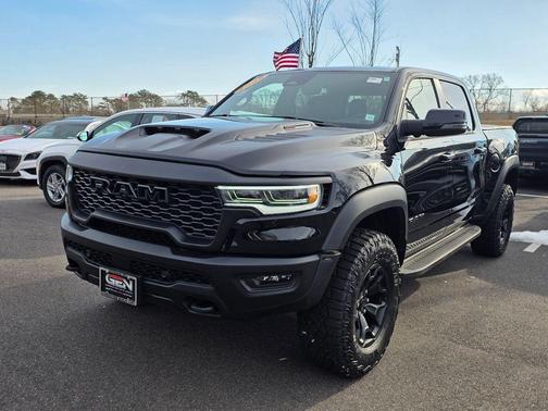 2025 RAM 1500 RHO Crew Cab 4x4 5'7' Box