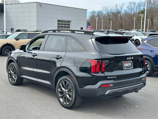 2023 Kia Sorento EX