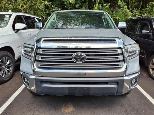 2019 Toyota Tundra SR5