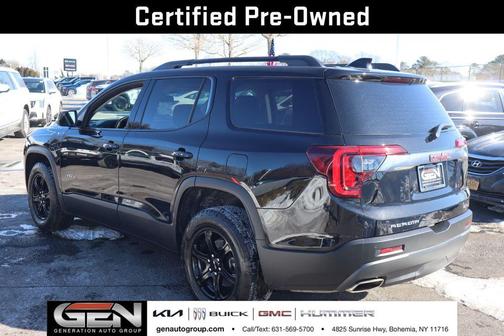 2023 GMC Acadia AWD AT4