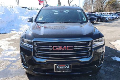 2023 GMC Acadia AWD AT4