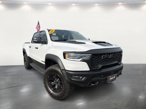 2025 RAM 1500 RHO Crew Cab 4x4 5'7' Box