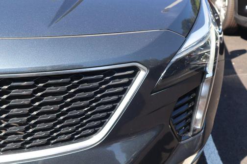 2020 Cadillac XT4 Luxury