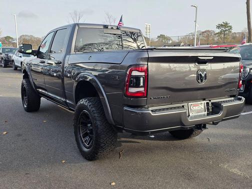 2022 RAM 2500 Limited Crew Cab 4x4 6'4' Box