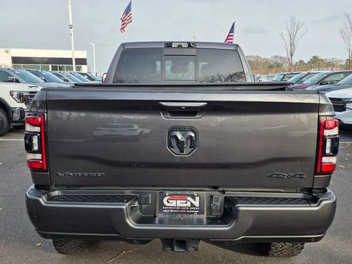 2022 RAM 2500 Limited Crew Cab 4x4 6'4' Box