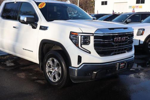 2024 GMC Sierra 1500 SLT