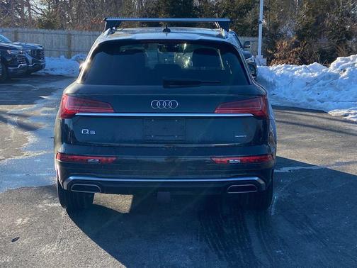 2023 Audi Q5 45 S line Premium Plus